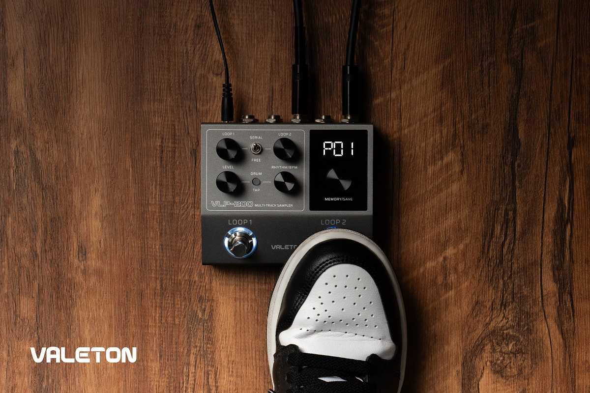 Valeton VLP-200 Multi-Track Sampler Dual Looper and Drum Machine