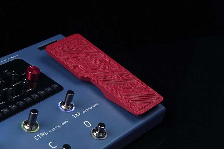 Valeton GP-200X 10th Anniversary Multi Effects Pedal with free Gigbag